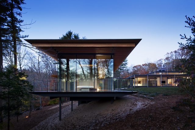 glass-house-new-canaan-connecticut